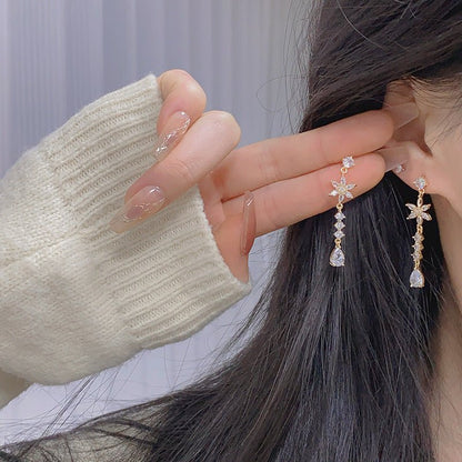 Lumine Flower Drop Earrings - Hypoallergenic - Abbott Atelier