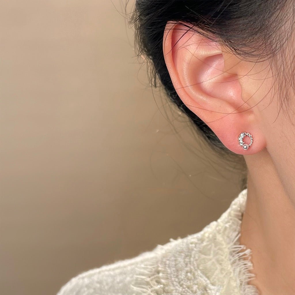Luna Pearl Earrings - Hypoallergenic - Abbott Atelier