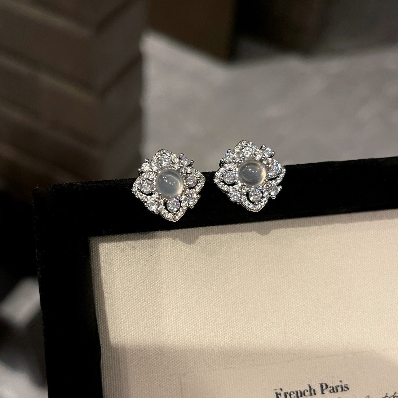 Lunaria Rococo Earrings - Hypoallergenic - Abbott Atelier