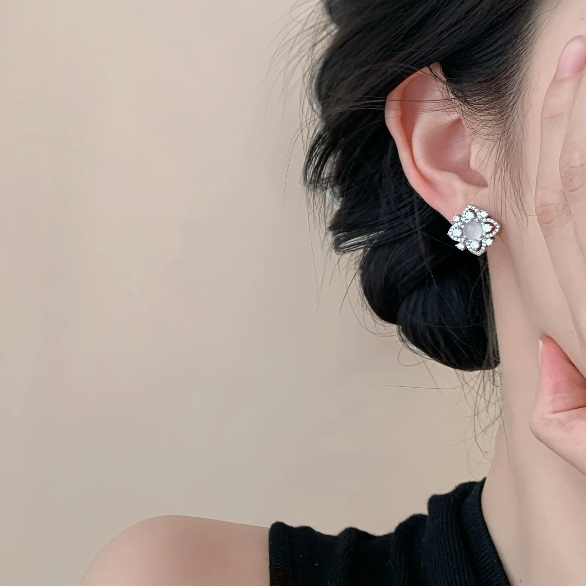 Lunaria Rococo Earrings - Hypoallergenic - Abbott Atelier