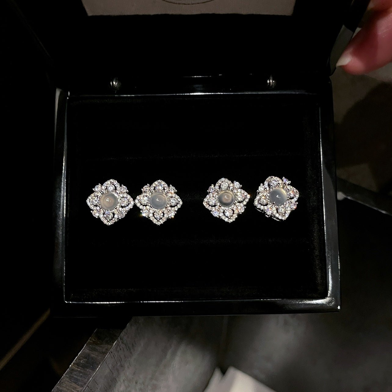 Lunaria Rococo Earrings - Hypoallergenic - Abbott Atelier