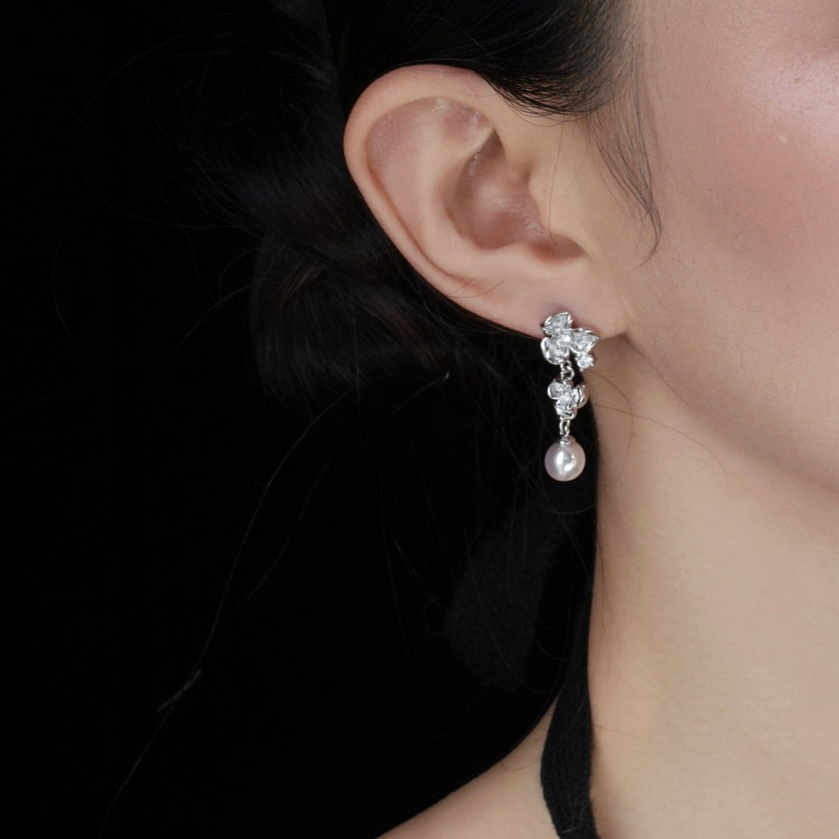 Moonlit Pansy Pearl Earrings - Hypoallergenic - Abbott Atelier