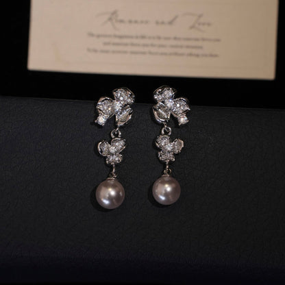 Moonlit Pansy Pearl Earrings - Hypoallergenic - Abbott Atelier