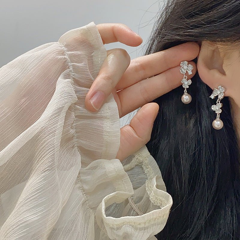 Moonlit Pansy Pearl Earrings - Hypoallergenic - Abbott Atelier