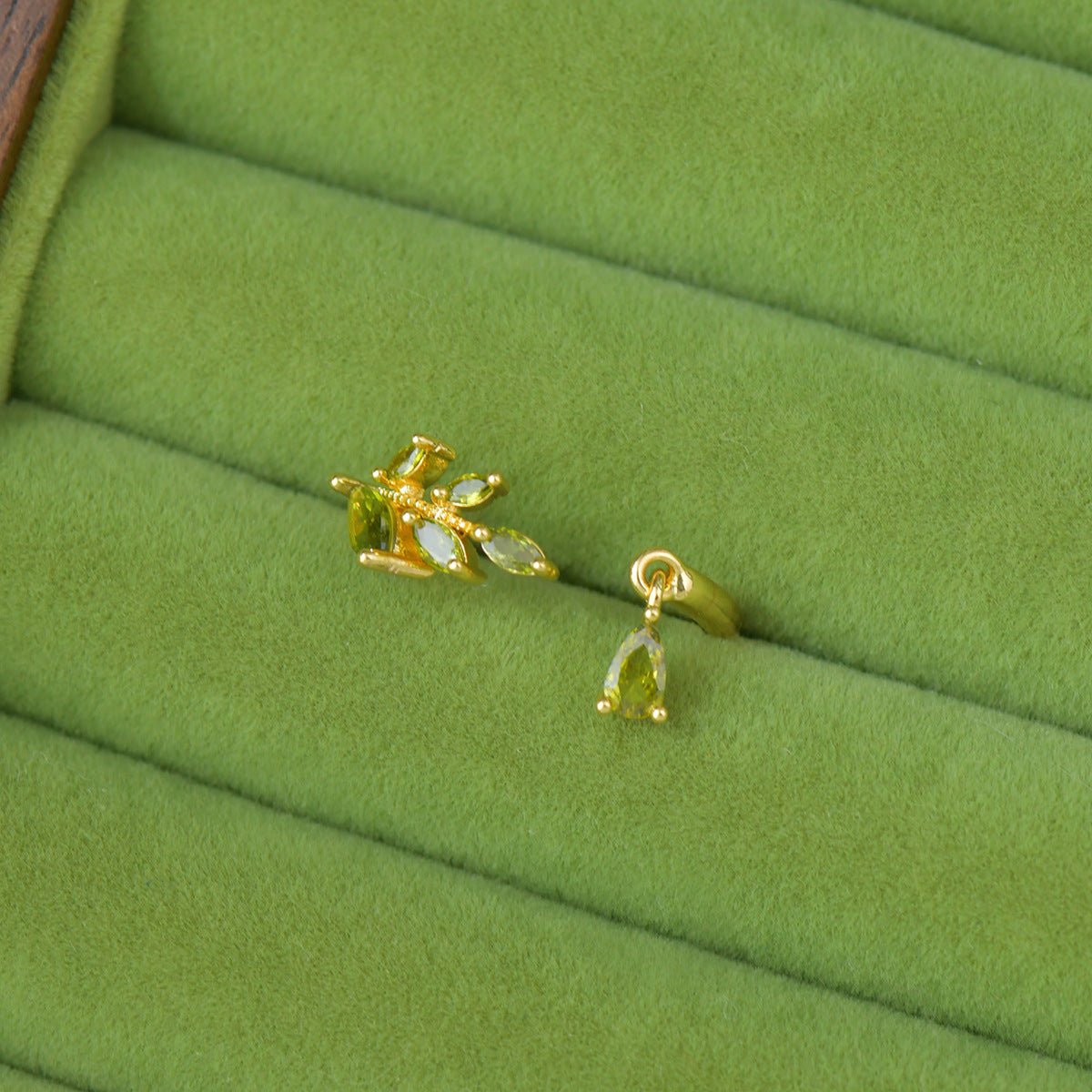 Ninfa Dewdrop Ring - Gold - Plated - Abbott Atelier