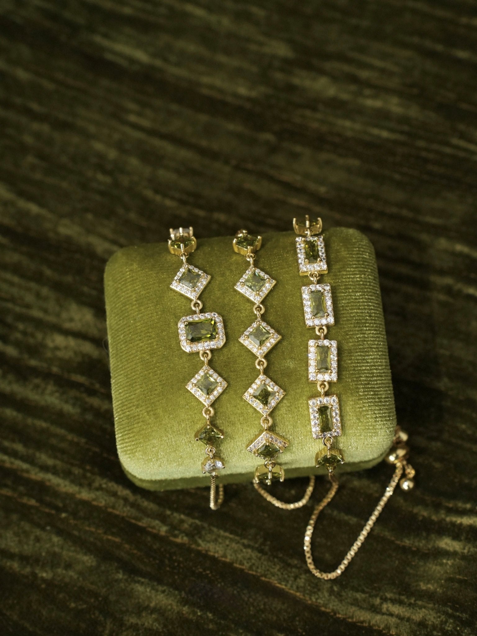 Ophelia Bracelet in Green - Gold Plated - Abbott Atelier