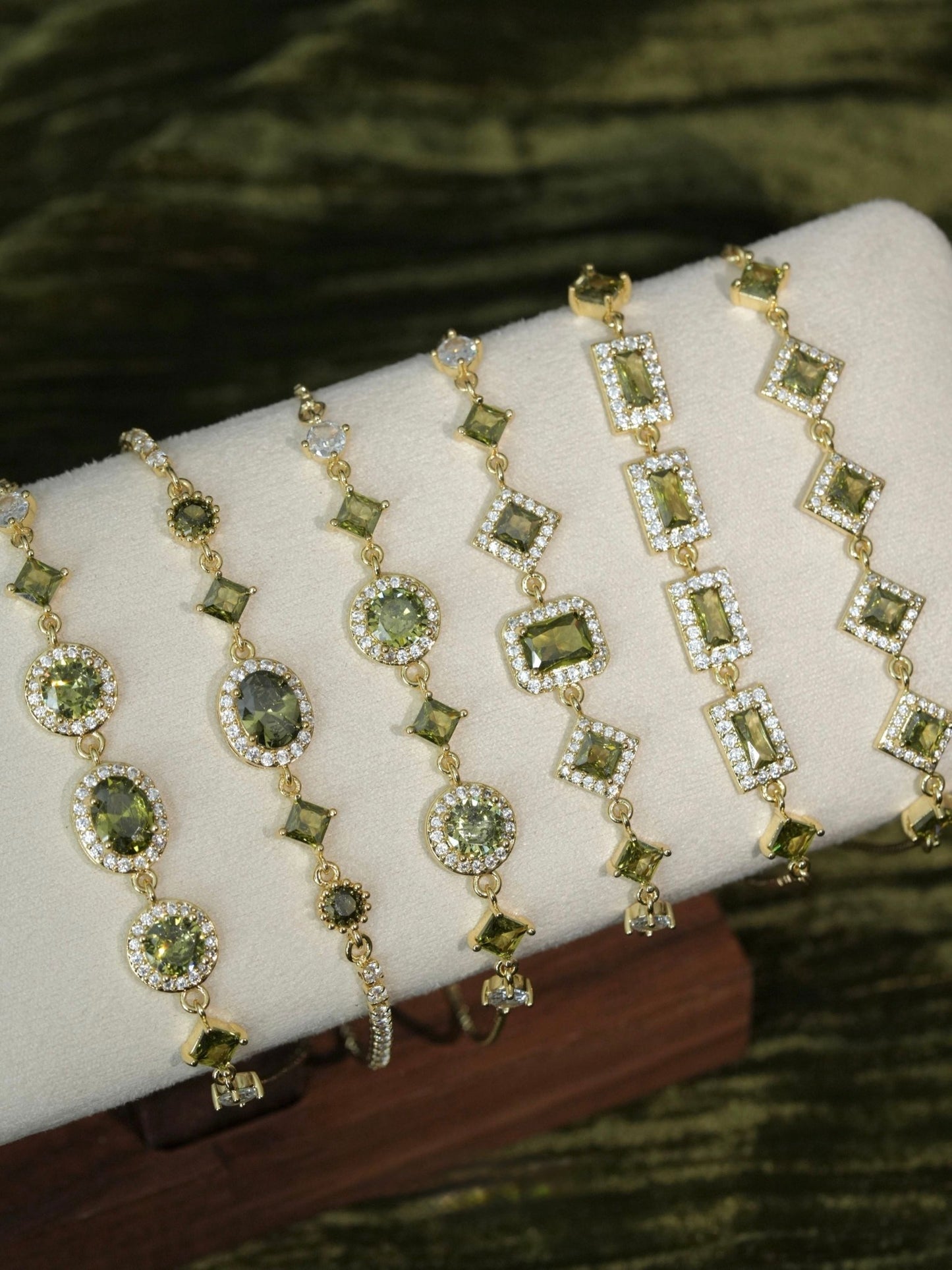 Ophelia Bracelet in Green - Gold Plated - Abbott Atelier