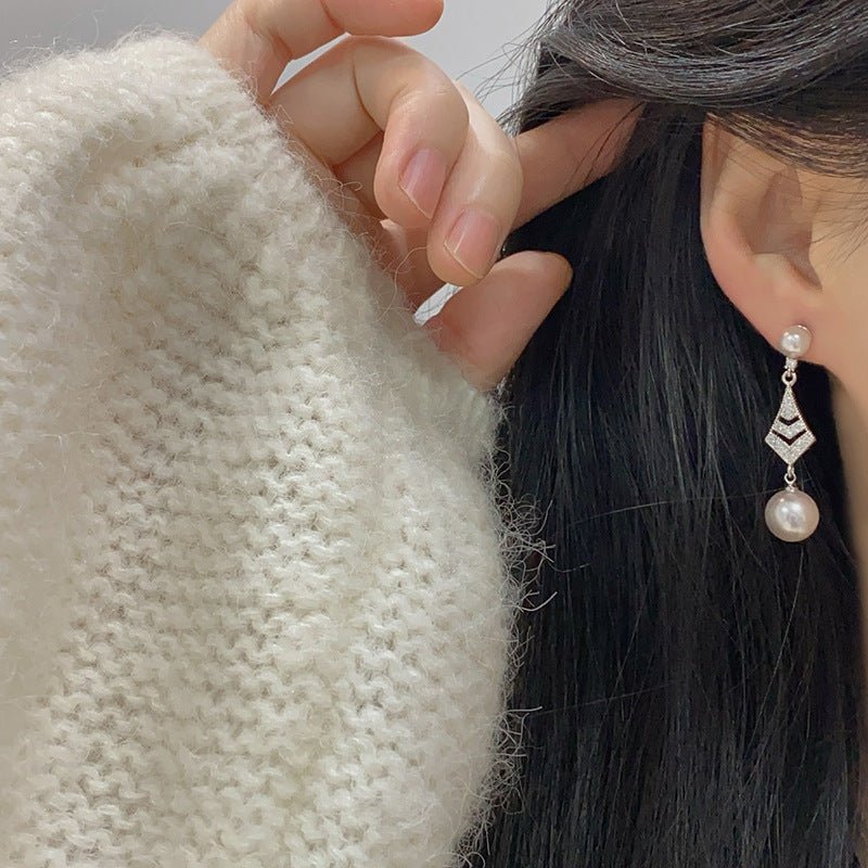 Pavilion Pearl Earrings - Hypoallergenic - Abbott Atelier