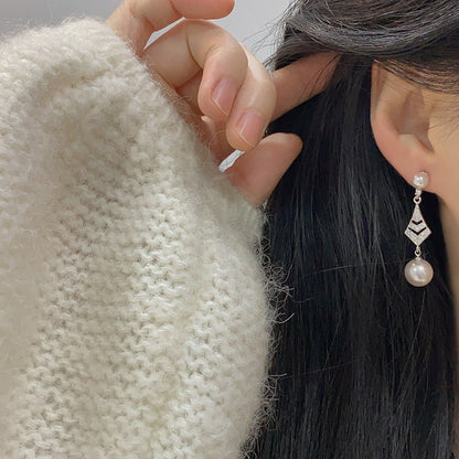 Pavilion Pearl Earrings - Hypoallergenic - Abbott Atelier