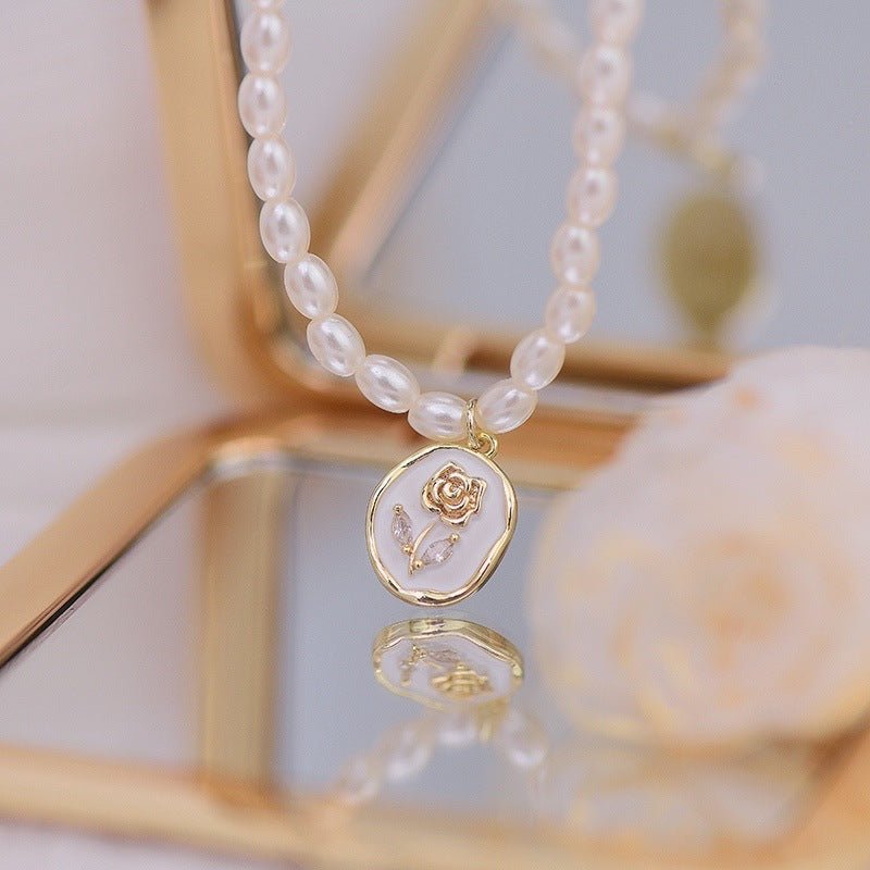 Pearl Necklace - Roselyn