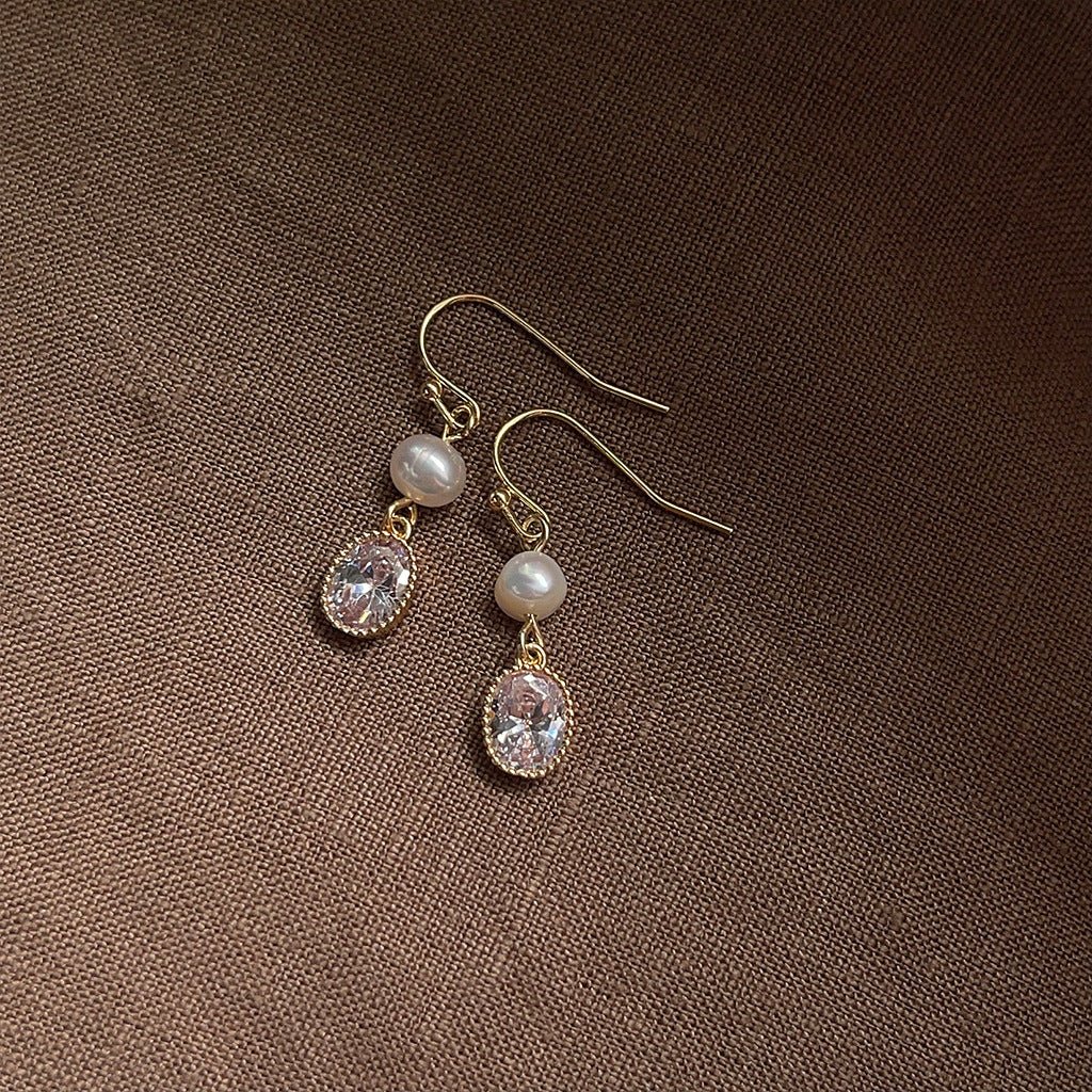 Pearl of the Moon Earrings - Hypoallergenic - Abbott Atelier