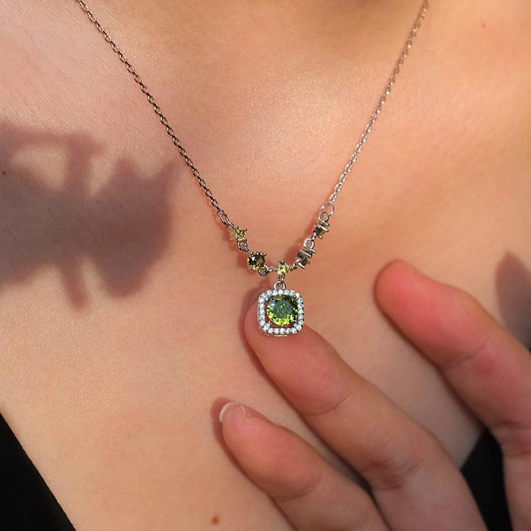 Peridot Baroque Necklace - Gold Plated - Abbott Atelier