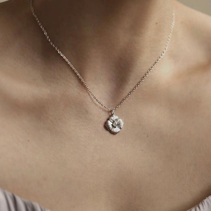 Primrose Necklace - Gold Plated - Abbott Atelier