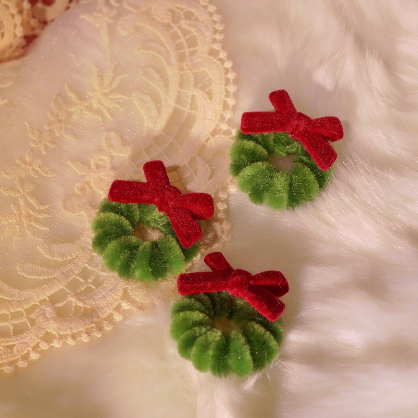 Red Bow Wreath Pin - Abbott Atelier - Abbott Atelier