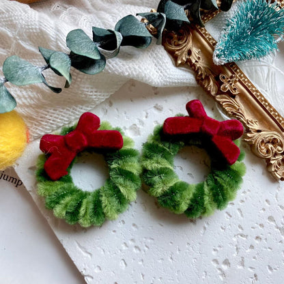 Red Bow Wreath Pin - Abbott Atelier - Abbott Atelier
