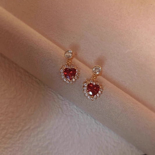 Rouge Heart Earrings in Rose Gold - Hypoallergenic - Abbott Atelier