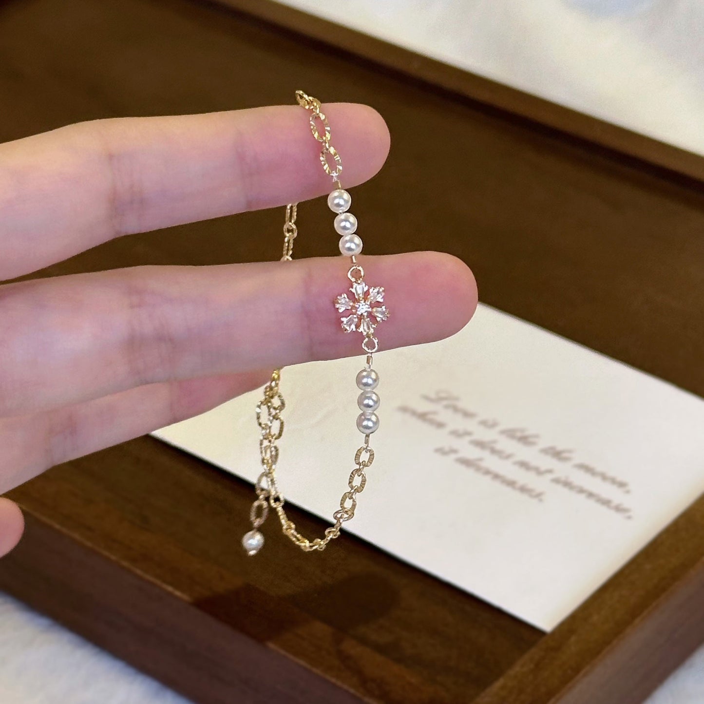 Snowflake Lullaby Bracelet - Gold Plated - Abbott Atelier