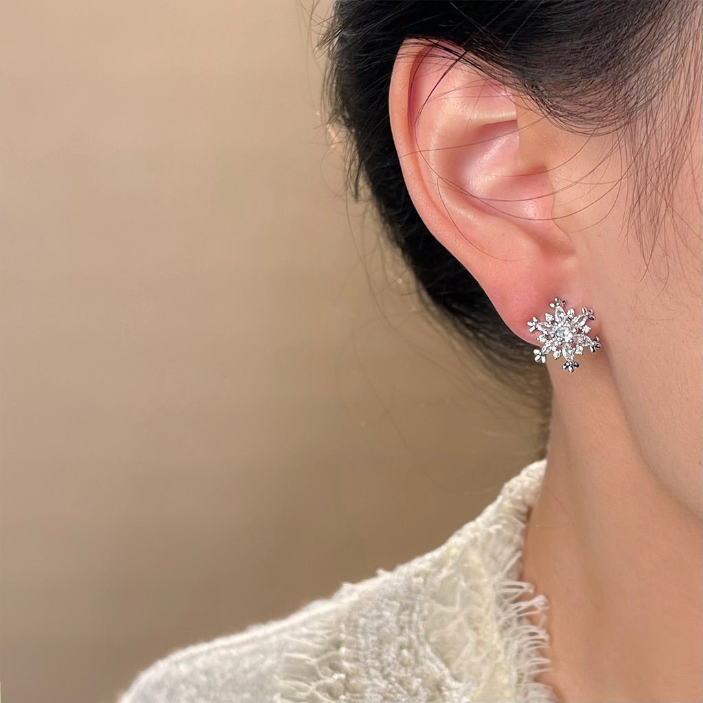 Snowflake Lullaby Earrings - Hypoallergenic - Abbott Atelier