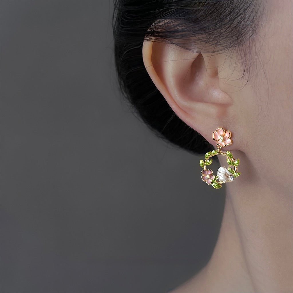 Springflower Bunny Earrings - Hypoallergenic - Abbott Atelier