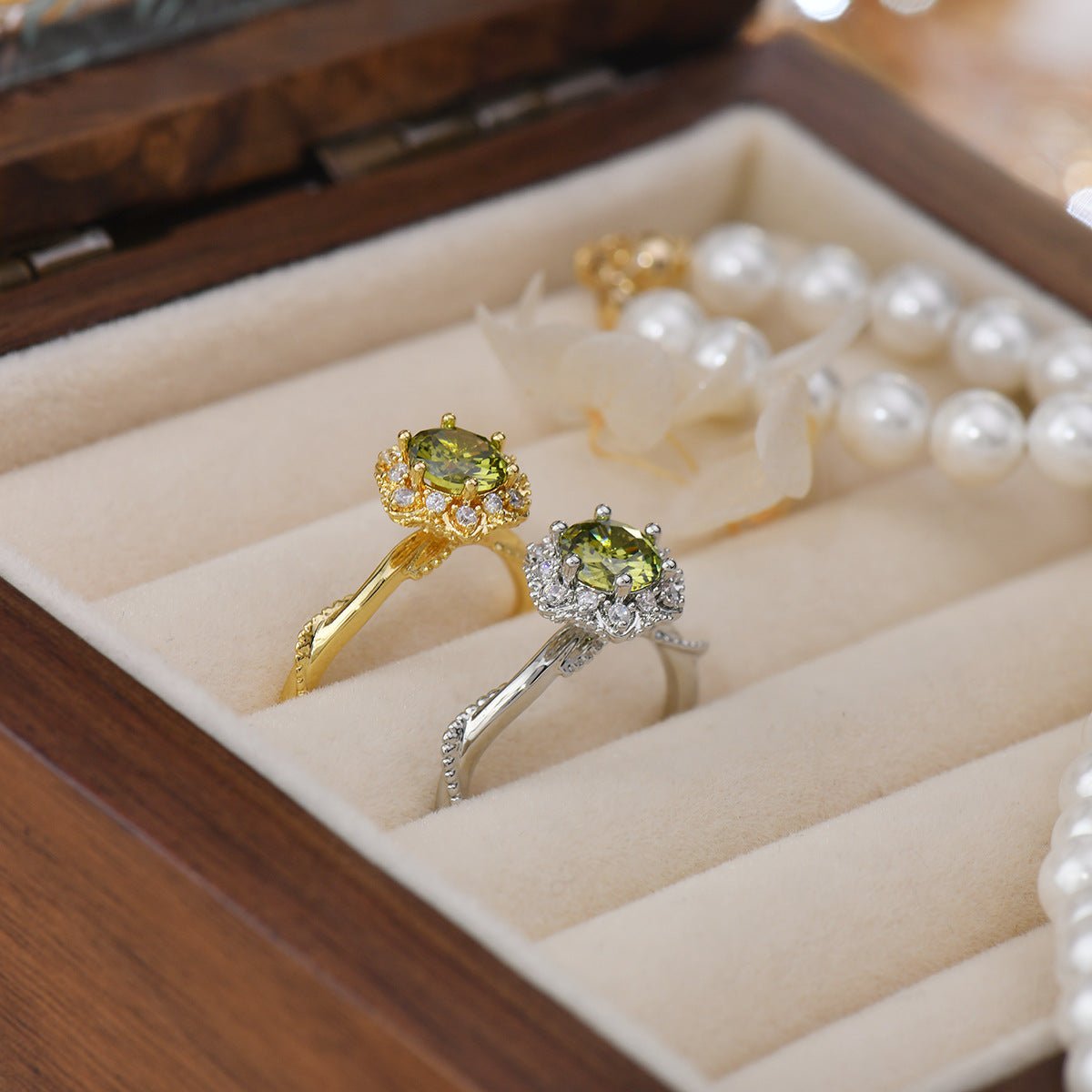 Twist Peridot Ring In Gold - Gold - Plated - Abbott Atelier