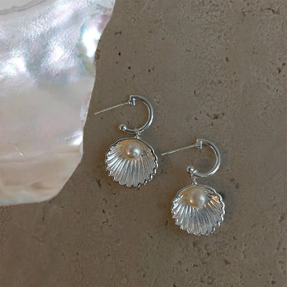 Venus Shell Earrings - Hypoallergenic - Abbott Atelier