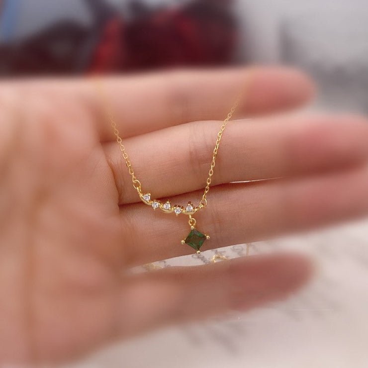 Verdant Emerald Necklace in Gold (Solid Silver)