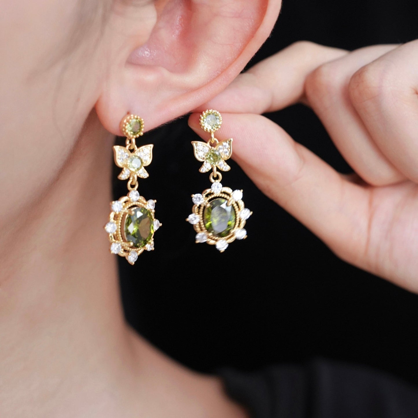 Verdant Flutter Earrings - Hypoallergenic - Abbott Atelier