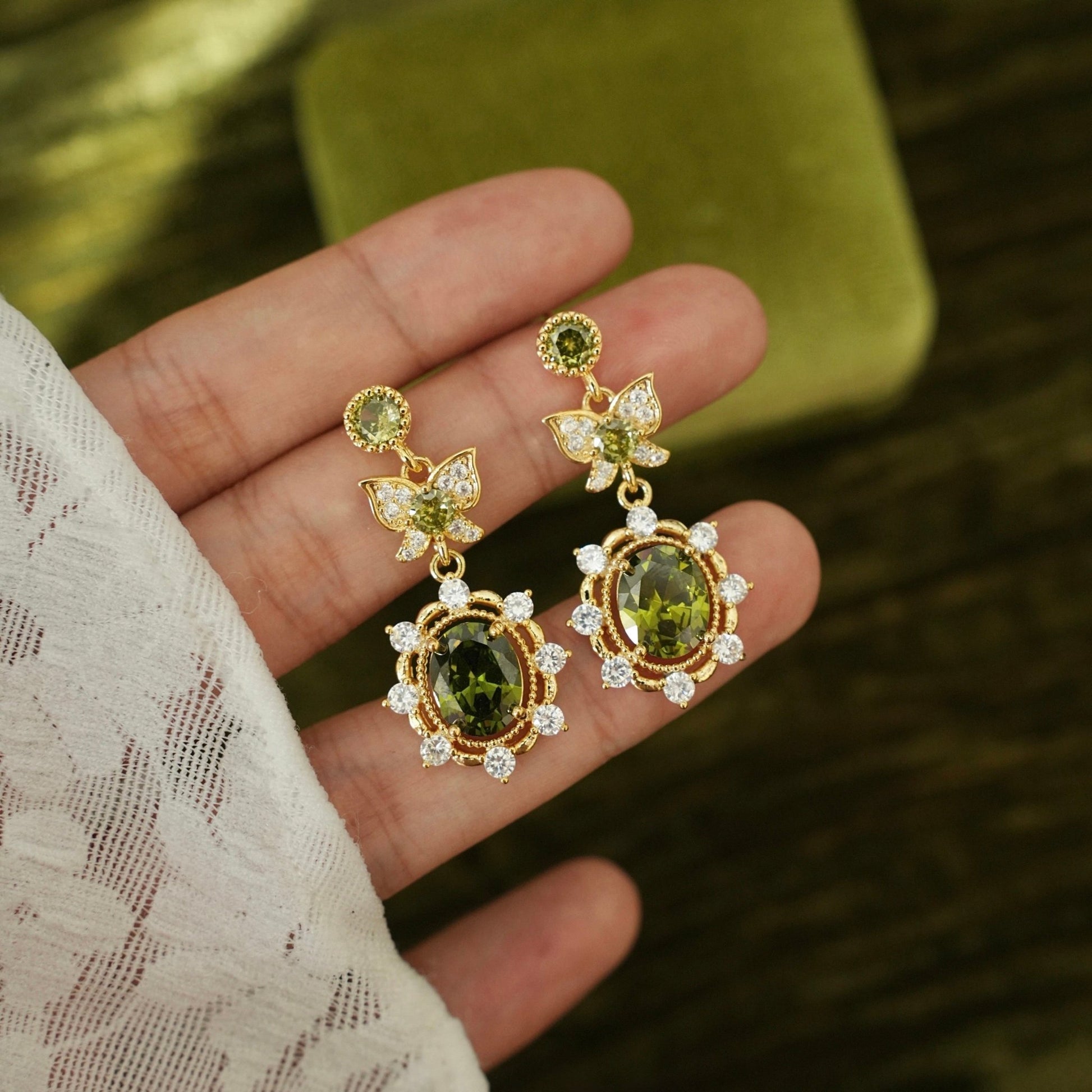 Verdant Flutter Earrings - Hypoallergenic - Abbott Atelier