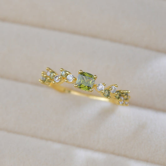 Verdant Poetry Ring in Gold - Gold-Plated - Abbott Atelier