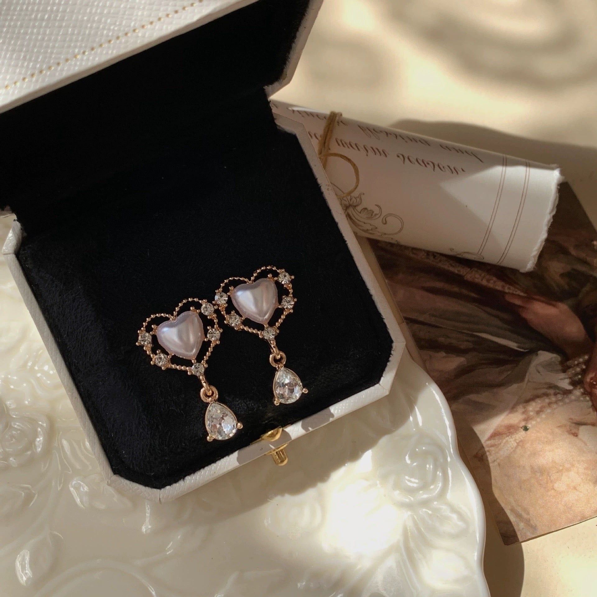 Vintage Heart Earrings - Carol - Hypoallergenic - Abbott Atelier