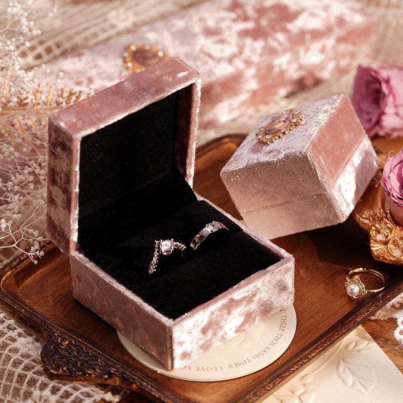 Vintage Jewelry Box (Ring/Necklace) - Abbott Atelier - Abbott Atelier