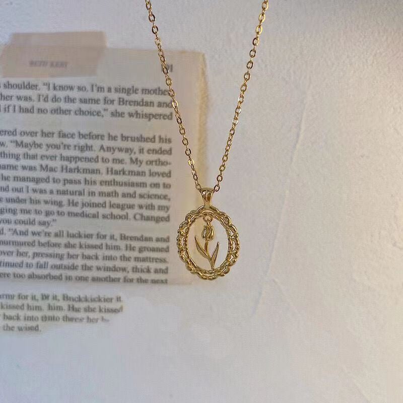 Vintage Tulip Necklace (Solid Silver) - Hypoallergenic - Abbott Atelier