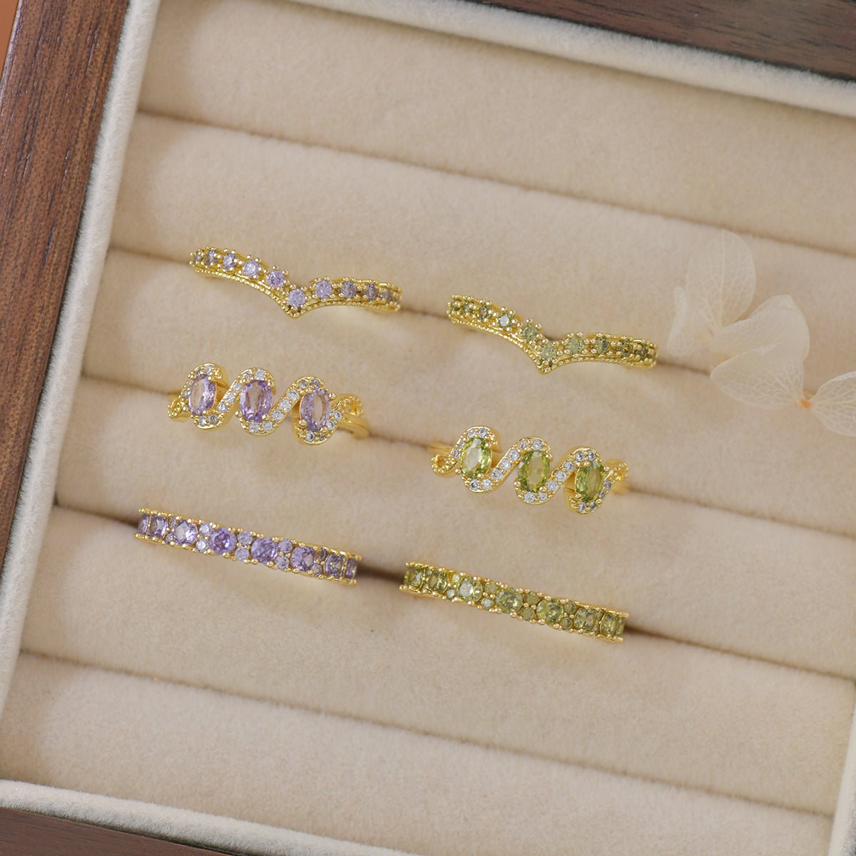 Violet Cécile Ring - Gold - Plated - Abbott Atelier