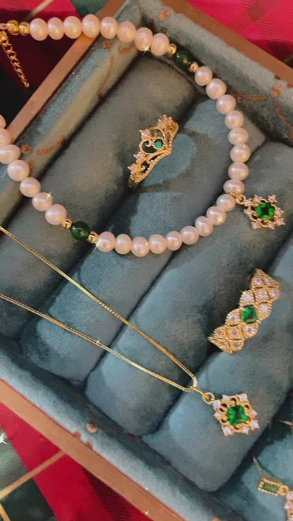 Emerald Baroque Earrings - Daphne