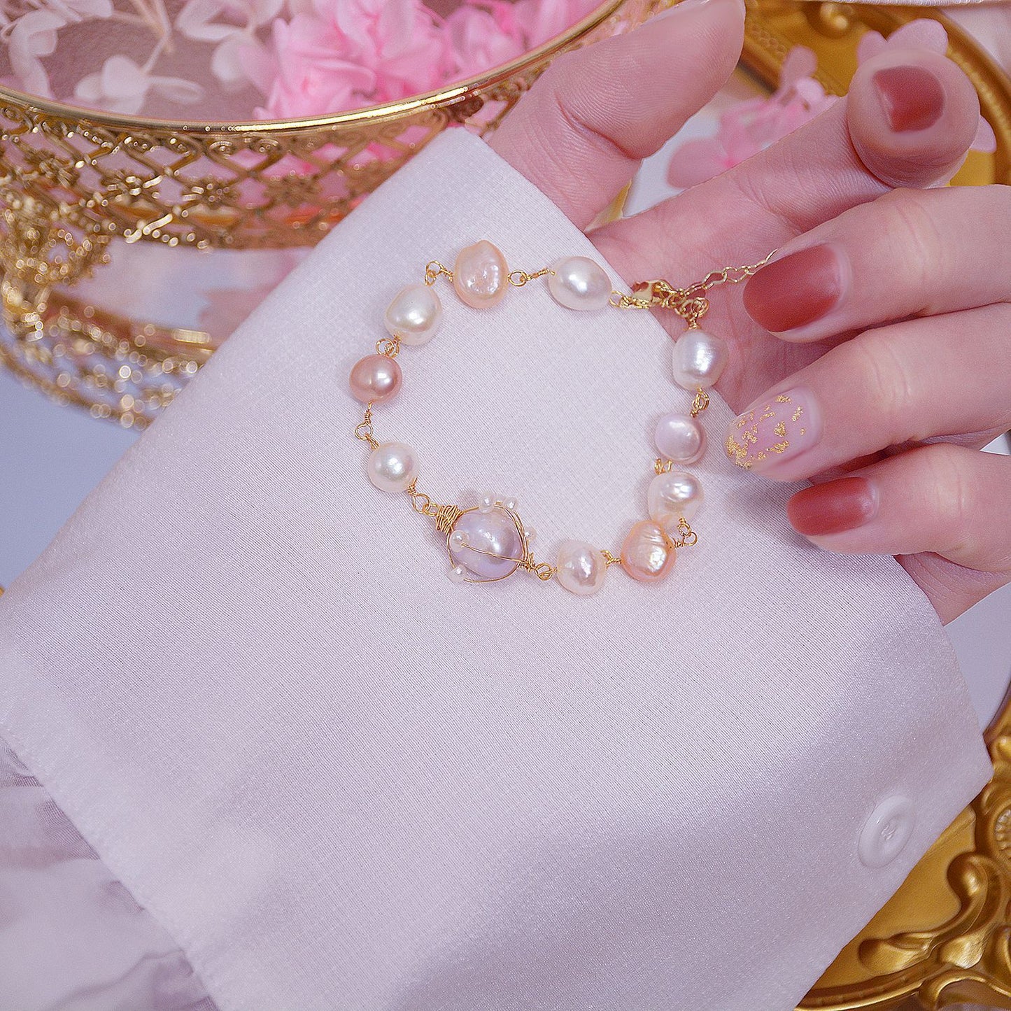 Baroque Pearl Bracelet - Orla