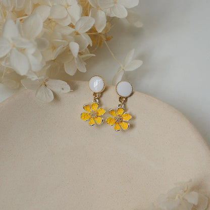 Flower Earrings 146 - Abbott Atelier