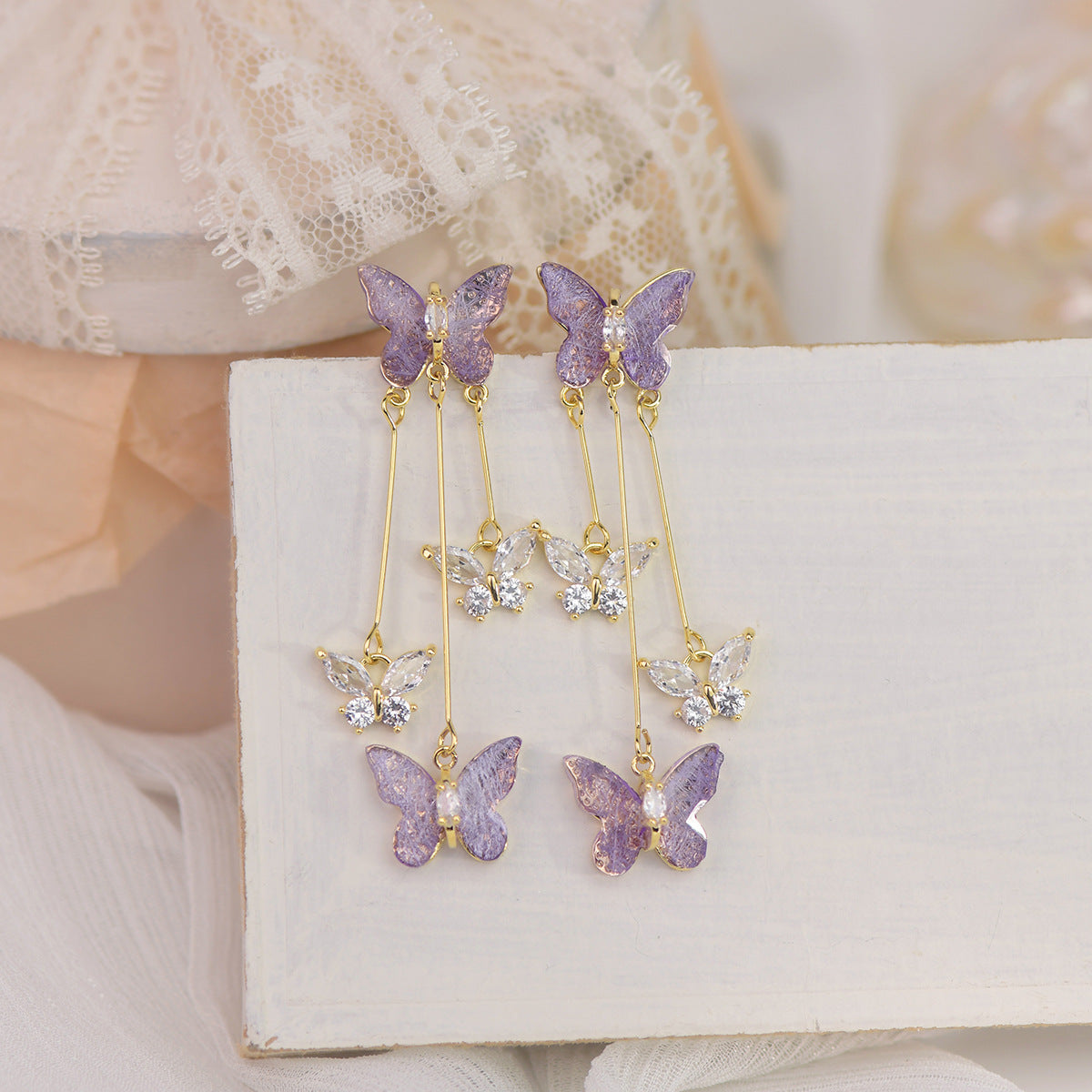 [Sample Sale] Butterfly Drop Earrings - Antonia
