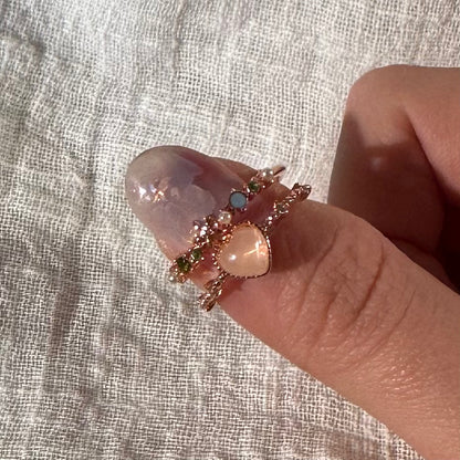 [Clearance] Floral Heart Ring - Emma