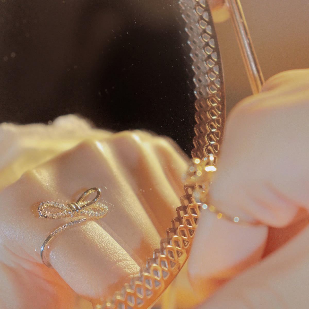Bow Ring - Abbott Atelier
