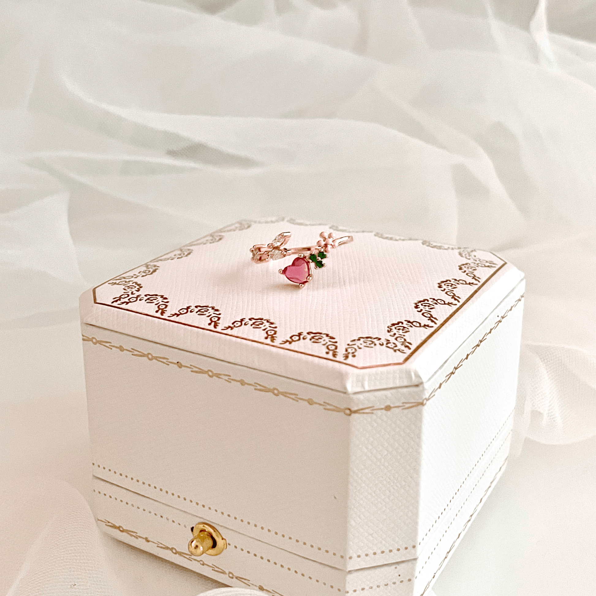 Floral Heart Ring - Mia - Abbott Atelier
